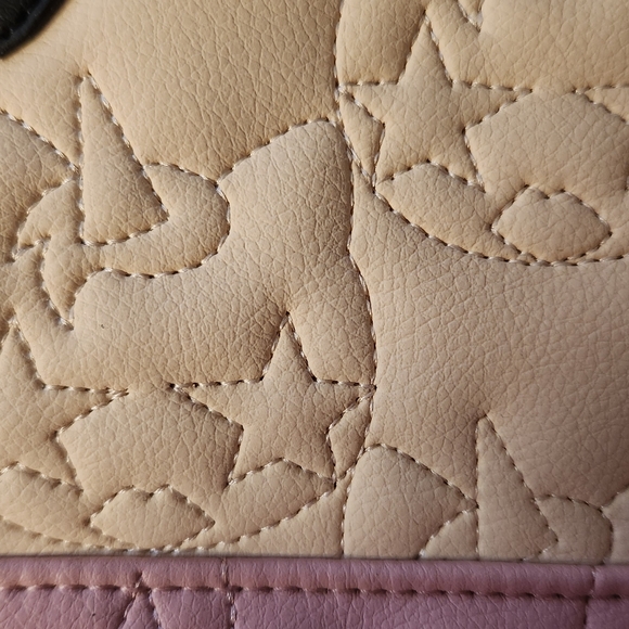 Betsey Johnson Purse - Picture 4 of 16